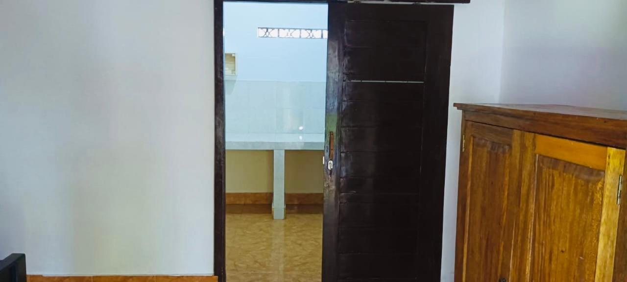 Puring Bungalows Νησιά Γκίλι Εξωτερικό φωτογραφία